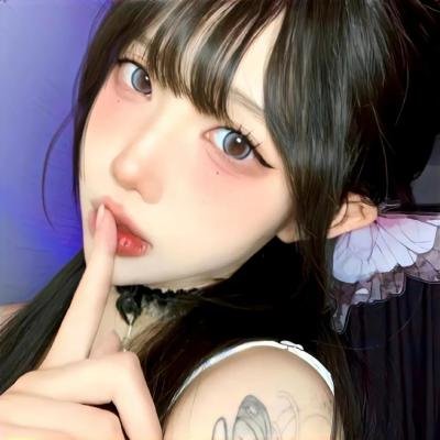 罗特岛的妇女